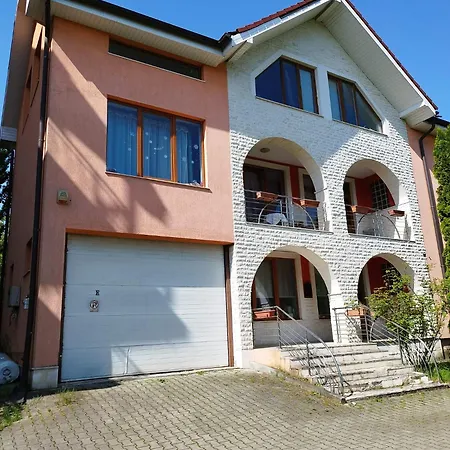 Casa Cu Flori Cluj-Napoca