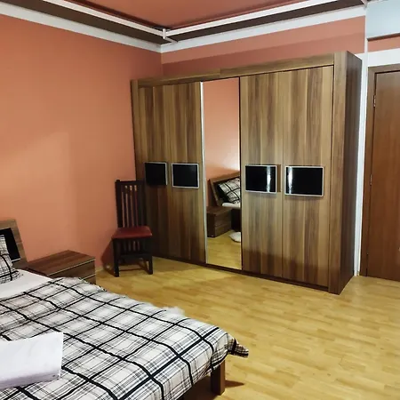 Casa Cu Flori Villa Cluj-Napoca