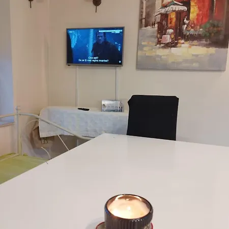 Casa Cu Flori *