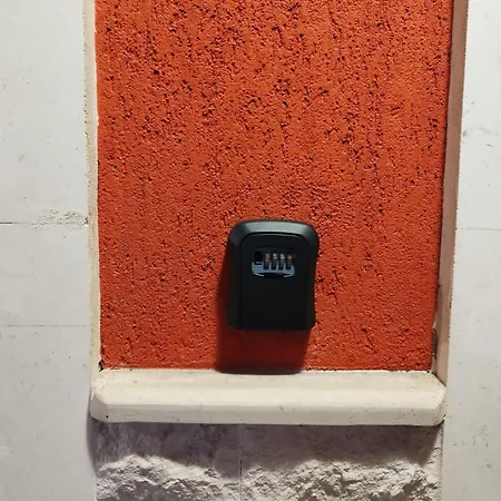 Casa Cu Flori